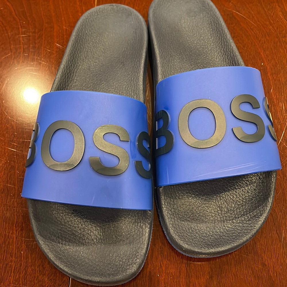 Hugo boss slippers as shown